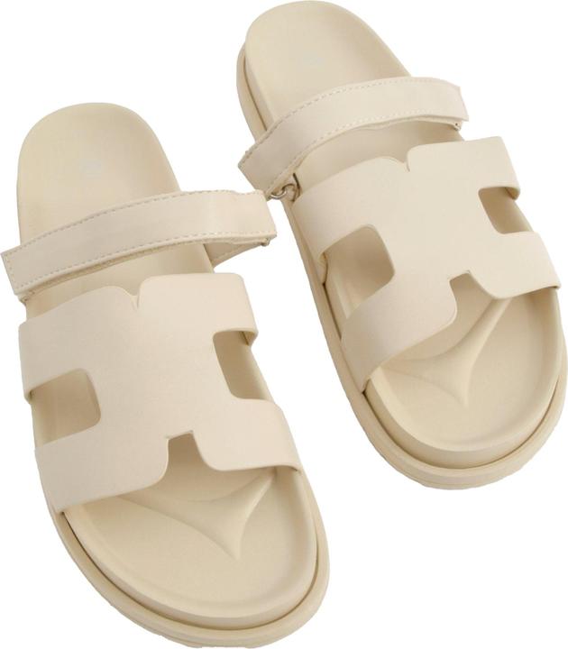 Produktbild Where's That From Ausschnitt Badesandale (39)