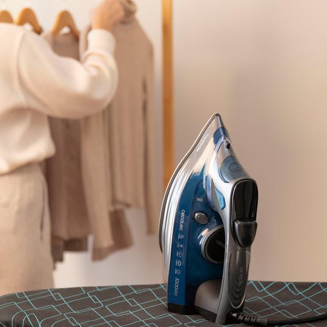 Immagine prodotto Cecotec Dampfbügeleisen Ironhero 3200 Smart Absolute 3200 W Mit Lcd Und Entkalker (3200 W, 270 g/min)