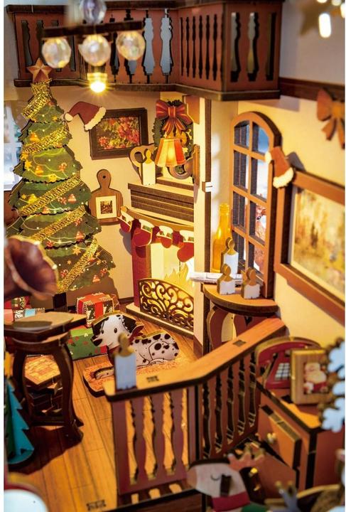Actual product image Rolife Christmas Indoor Scene - Book Nook