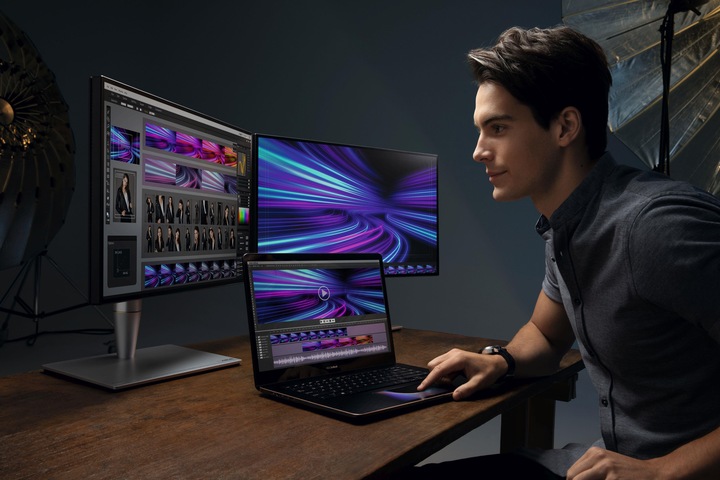 Actual product image ASUS ZenBook Pro 15 UX580GD-BN008T (15.60", Intel Core i7-8750H, 16 GB, 512 GB, CH)