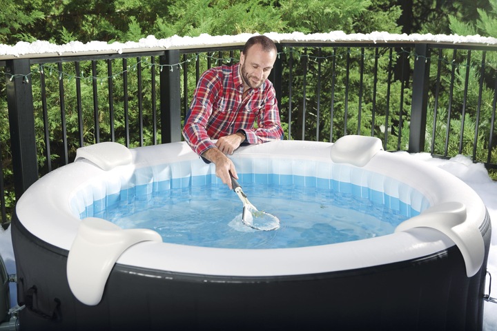 Actual product image Bestway Lay-Z-Spa All-in-One Cleaning Kit