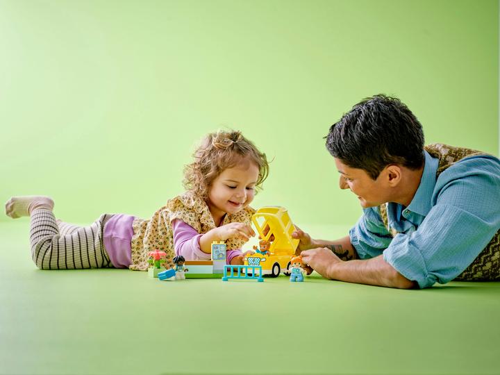 Actual product image LEGO The bus ride (10988)