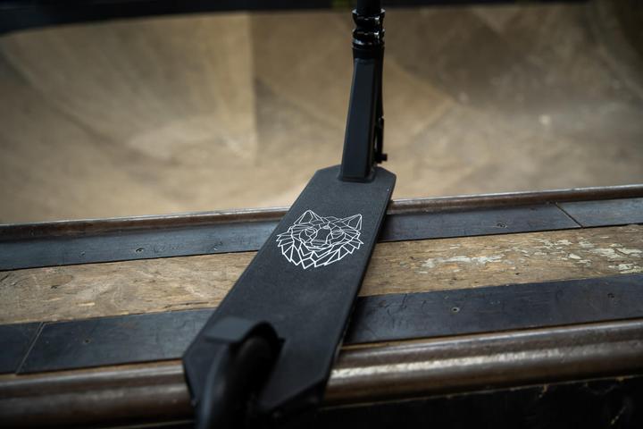 Actual product image Chilli Archie Cole