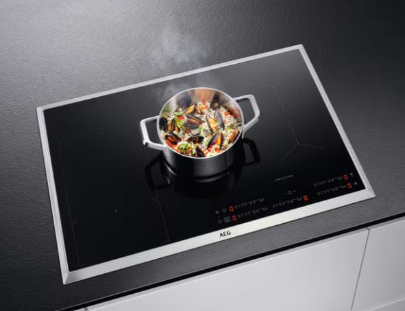 Image du produit AEG IKE84471XB, Inox Table de cuisson à induction à zones intégrées