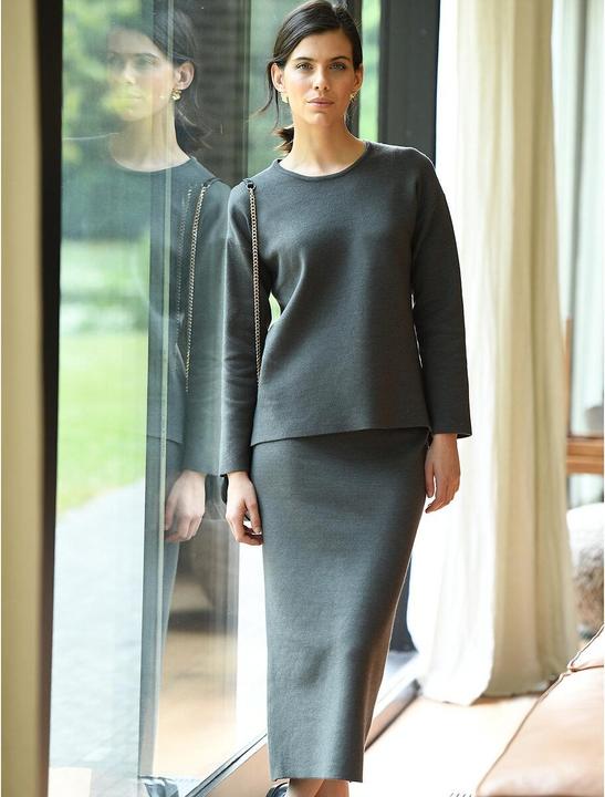 Actual product image Anne Weyburn Knitted skirt to slip into (48)