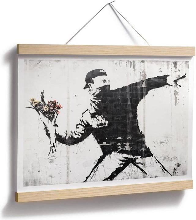 Produktbild Trenddeko Poster Banksy – Der Blumenwerfer 30 x 24 cm, Papier