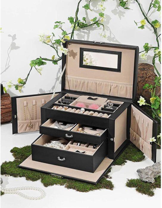 Actual product image Songmics Belle