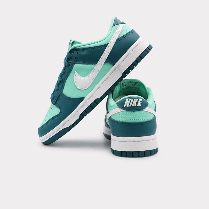 Image du produit Nike Dunk Low (39)