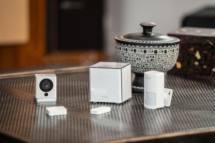 Actual product image iSmartAlarm Essential Pack