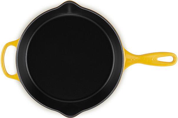 Actual product image Le Creuset Poêle à frire et à servir jaune foncé (26 cm, Frying pan, Cast iron)