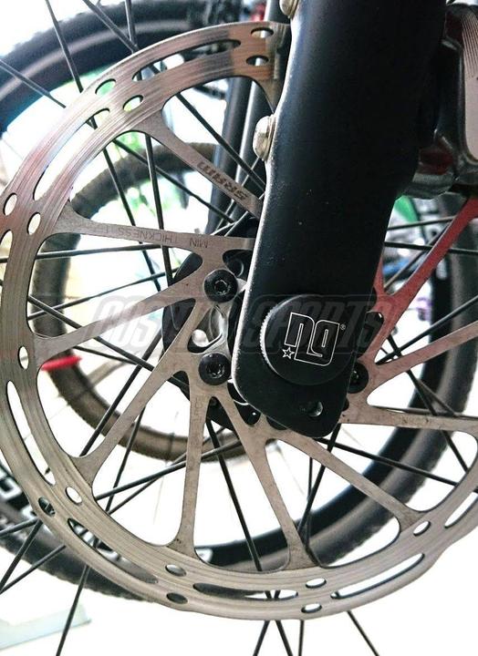 Produktbild NG Sports Takrai Steckachse, HR 12x185/181mm, M12x1.0, X-12, 20mm, black matte