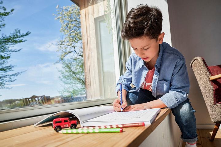 Productafbeelding STABILO EASYcolors ergonomisch kleurpotlood voor rechtshandigen (Geel, 1 x)
