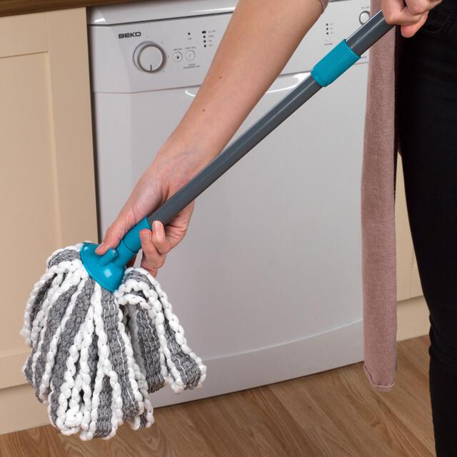 Actual product image Beldray LA049179UFFEU7 Antibac telescopic mop and refill (1 pcs.)