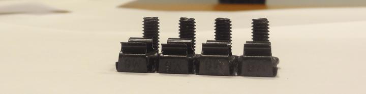 Produktbild Dsit 19-Zoll-Schiene mit Klettverschluss - 1U