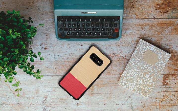 Actual product image Man&Wood SmartPhone case Galaxy S10e miss match black (Samsung Galaxy S10e)