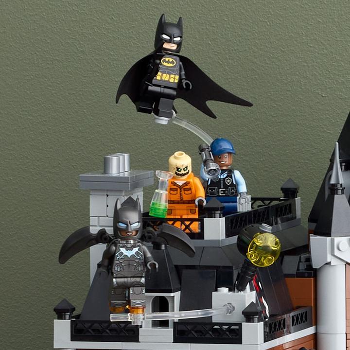 Immagine prodotto LEGO Arkham Asylum (76300, LEGO DC)
