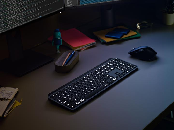 Actual product image Logitech MX Keys for Business Tastatur RF Wireless + Bluetooth UK International Graphit (Eng. Int., Wireless)