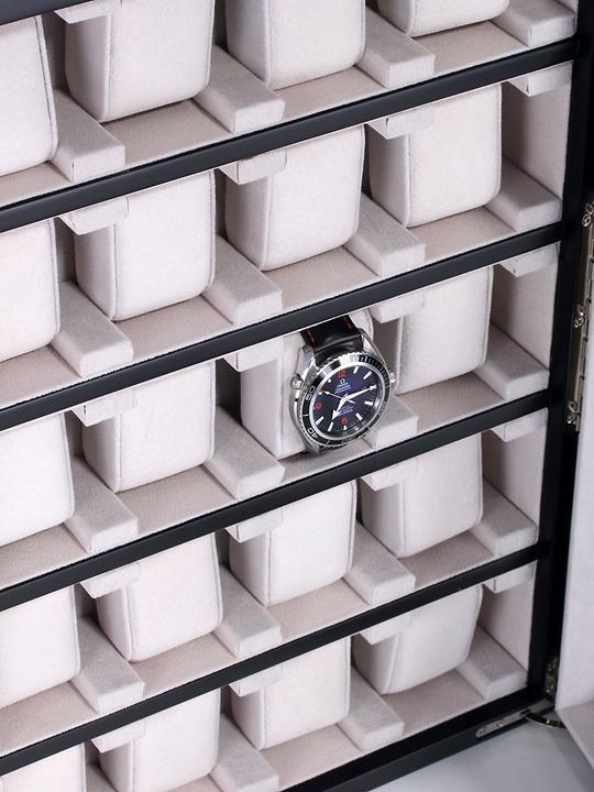 Actual product image Rothenschild Watch display case RS-1100-20BL for 20 watches black