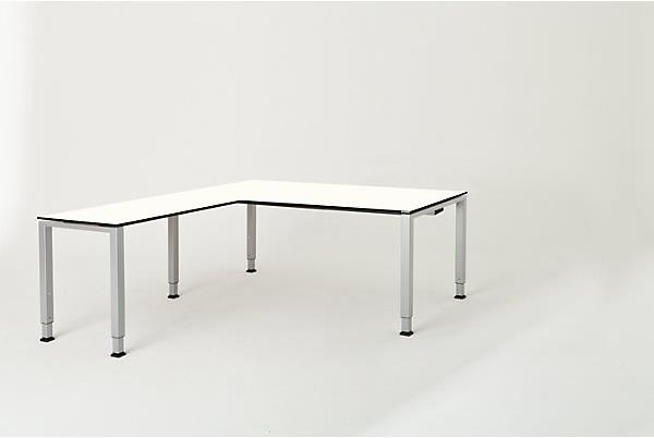 Actual product image Mauser Desk, chained, foot shape square/rectangular tube