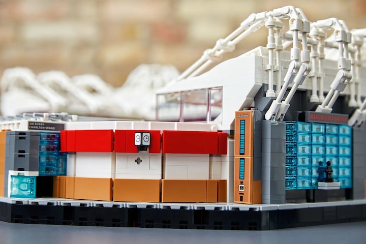 Produktbild LEGO Old Trafford - Manchester United (10272, LEGO Creator Expert, LEGO Seltene Sets)