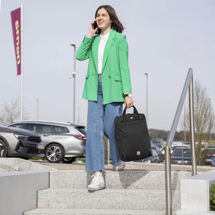 Actual product image Hama Extreme Protect", up to 41 cm (16.2 (10 l)