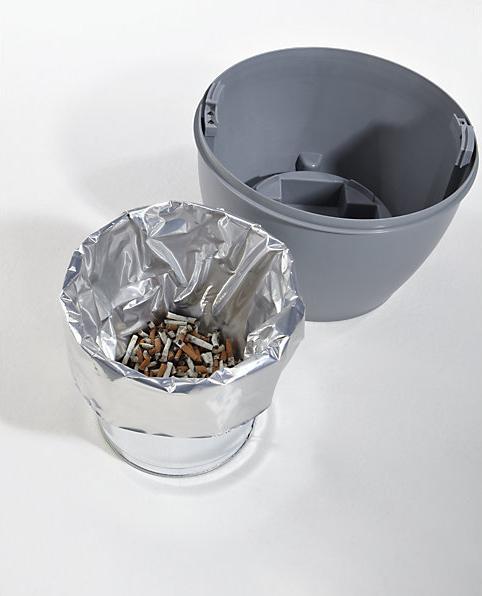 Actual product image Justrite Safety stand ashtray, flame-extinguishing