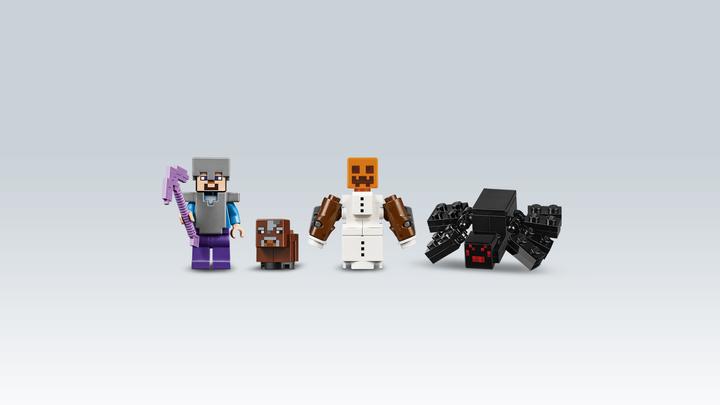 Actual product image LEGO Minecraft Türme aus Eis (21131, LEGO Minecraft)