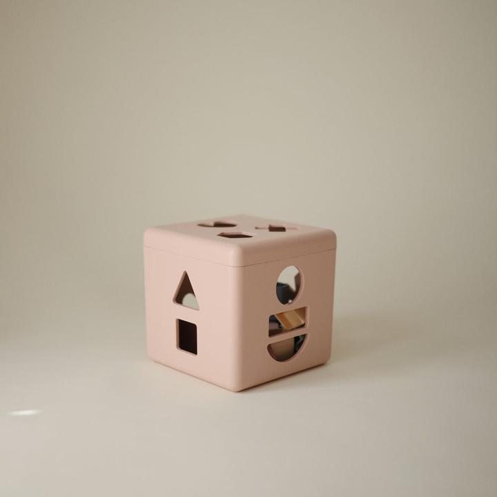 Actual product image Mushie Steckspiel Formen Petal
