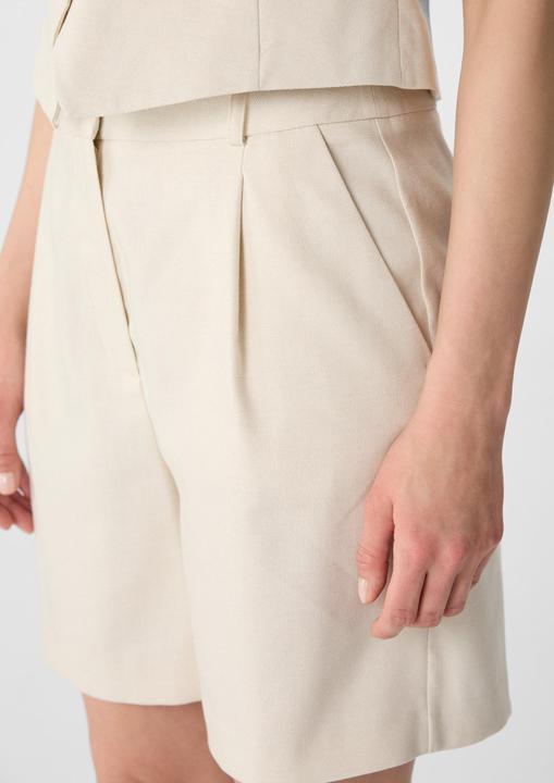Actual product image Comma Hose Shorts aus Leinenmix im Relaxed Fit (44)