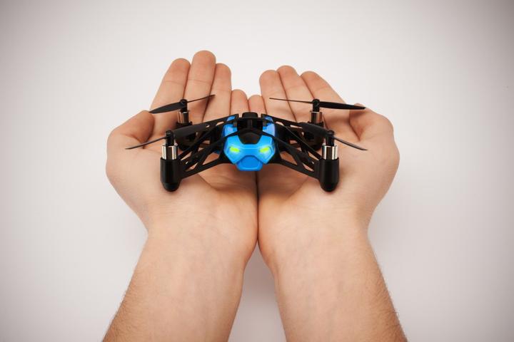 Produktbild Parrot MiniDrone (6 min, 55 g)