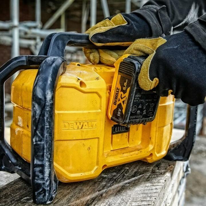 Produktbild DeWalt DCR029-QW (DAB+, FM, Bluetooth)
