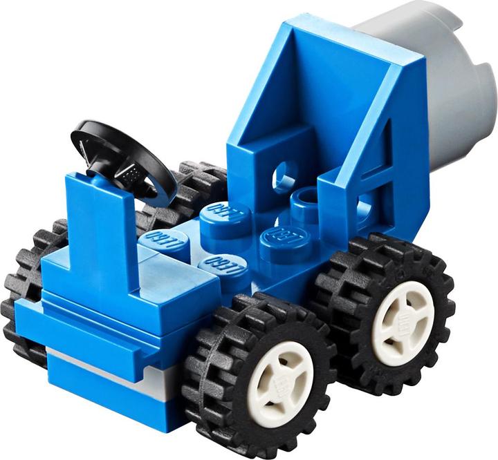 Actual product image LEGO Repair workshop (70821)