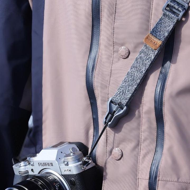 Image du produit Falcam Courroie Maglink Lite grise avec fermeture magnétique #3143 (Sangle d'épaule)