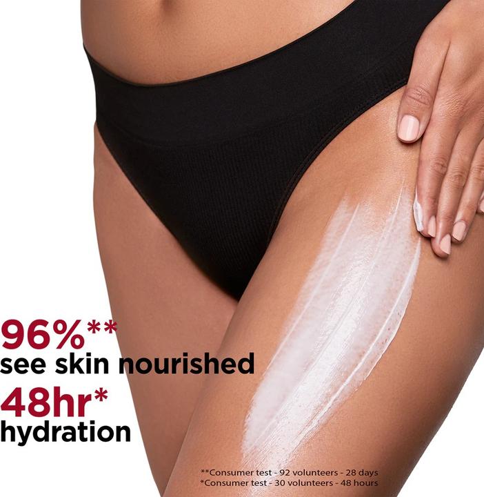 Actual product image Clarins Moisturizing balm (Body cream, 200 ml)