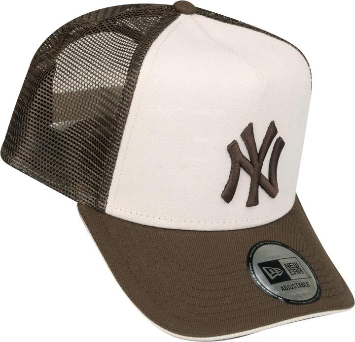 Actual product image New Era A-Frame Trucker Cap - New York Yankees beige walnut