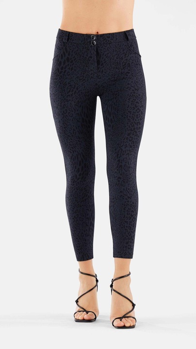 Actual product image Freddy WR.UP® Shaping Pants 7/8 WRUP4RHF314 (XS)