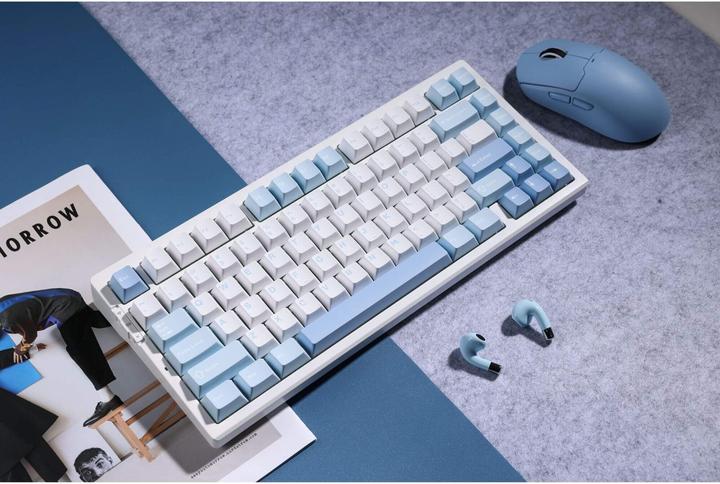 Actual product image Mchose G75 Pro Blue Matcha Latte V2 Tri-Mode Gasket Mechanical Keyboard (US, Cable, Wireless)