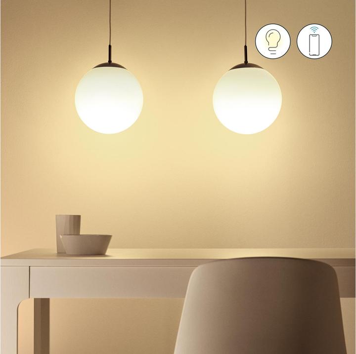 Produktbild WiZ Lampe 40W E14 Kerzenform (E14, 4.80 W, 470 lm, 1 x, F)
