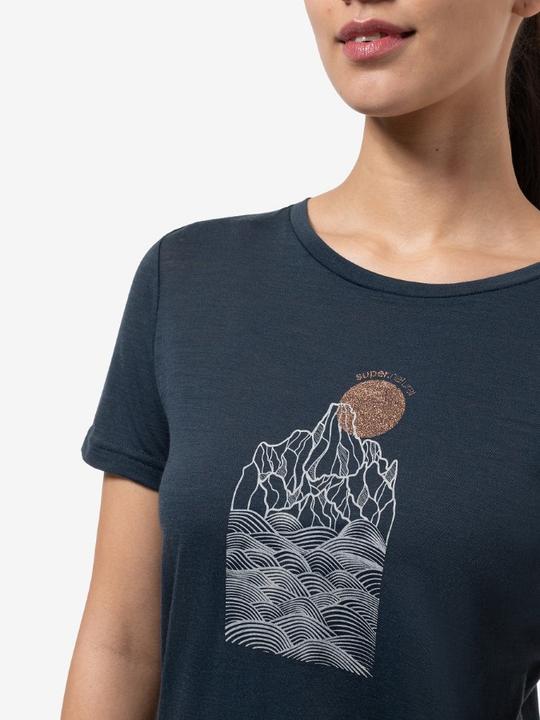 Actual product image Super Natural Women's Preikestolen Cliffs Tee (S)