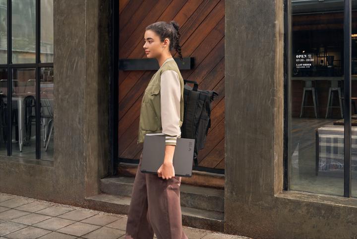 Produktbild ASUS TUF Gaming A14 (14", 1000 GB, 16 GB, Eng. Int., AMD Ryzen AI 7 350)