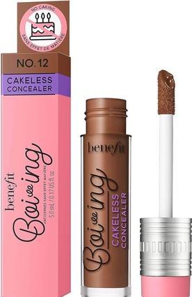 BeneFit Cosmetics Boi-ing Cakeless (11)
