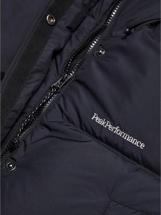 Actual product image Peak Performance W Quiver Down Parka