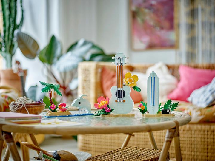 Produktbild LEGO Creator Tropische Ukulele (31156, LEGO Creator 3-in-1)