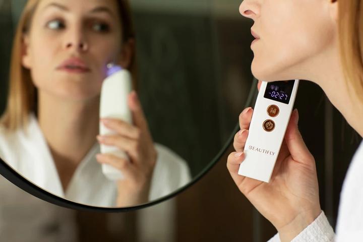 Actual product image Beautifly B-Derma PRO