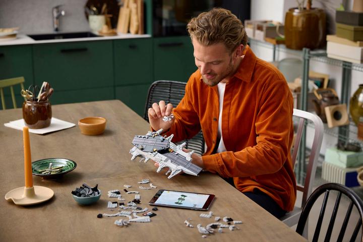 Image du produit LEGO Confidentiel (76295, LEGO Marvel, LEGO difficiles à trouver)