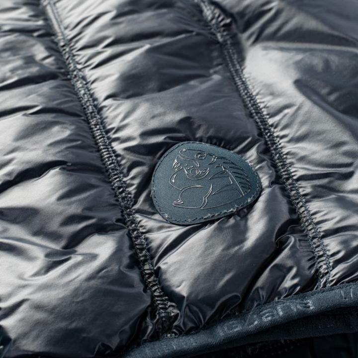 Actual product image Iguana White Vest (L)