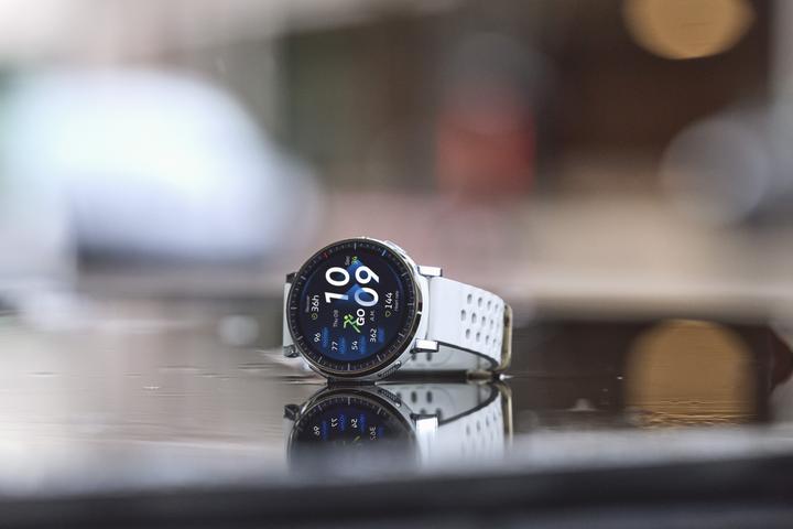 Actual product image Amazfit Active 3 Premium Aero White, W2558GL3N (45 mm)