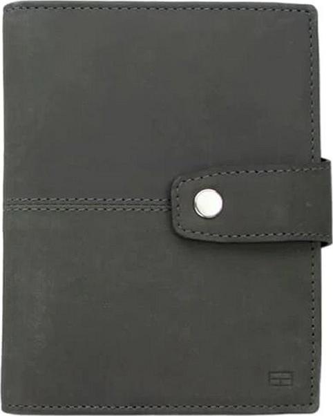Actual product image Garzini AirTag Passport Holder