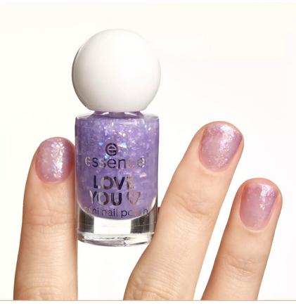 Productafbeelding essence Nagellack Mini Nail Polish 13 LOVE YOU (13 VAN JOU HOUDEN)