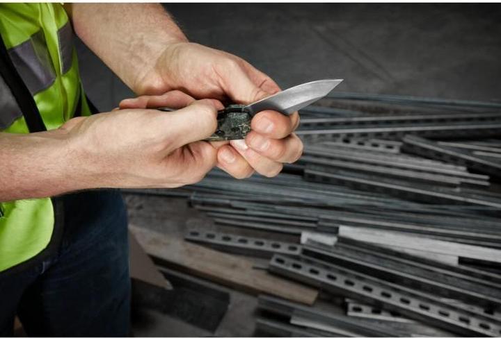 Produktbild MGA Fastback Camouflage (7.50 cm)